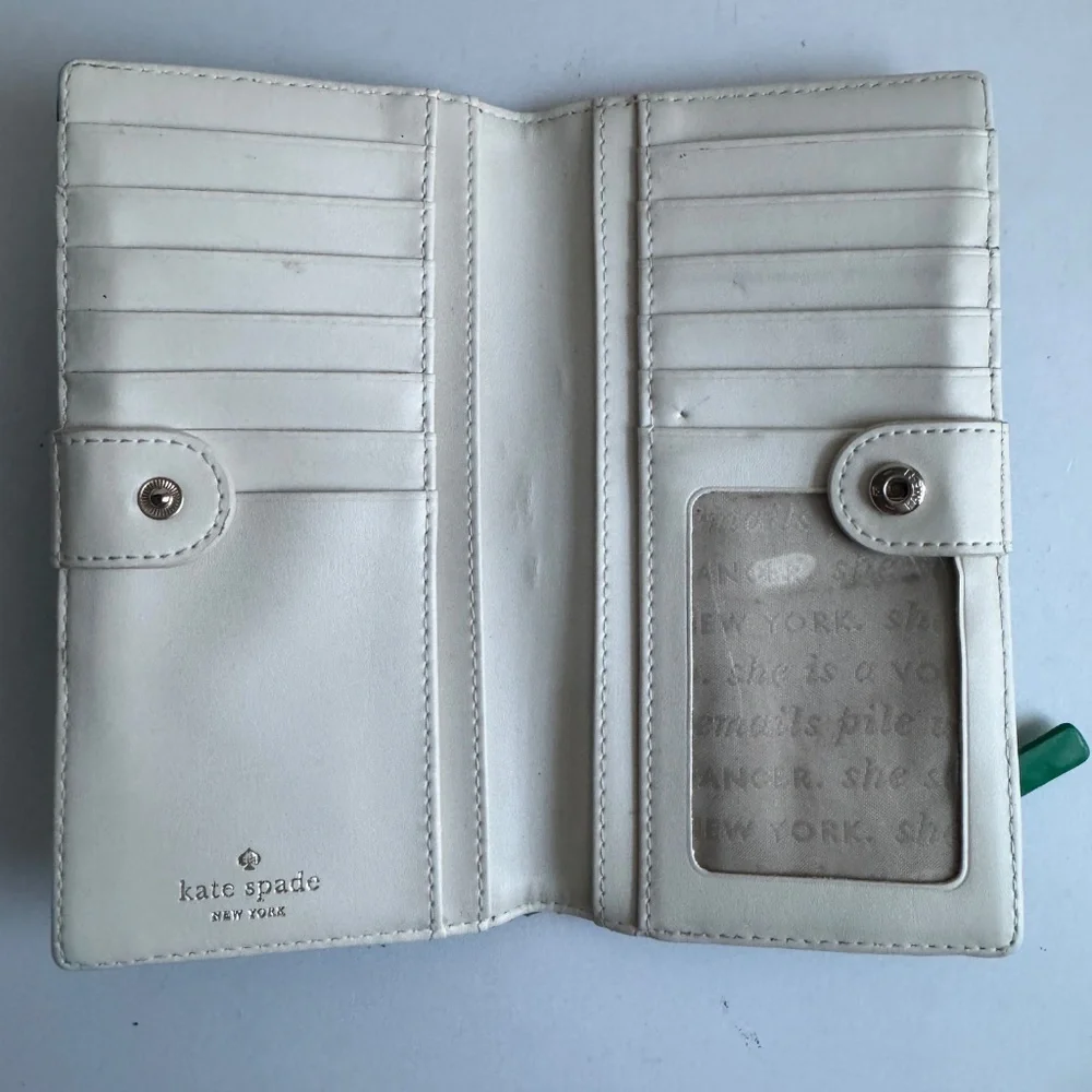 Kate Spade Green Wallet - Picture 4 of 8